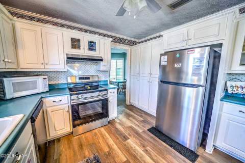 359 Amberjack Drive, Panama City Beach FL - photo 14 of 47