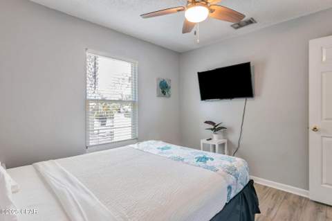 118 Lakeside Circle, Panama City Beach FL - photo 15 of 41