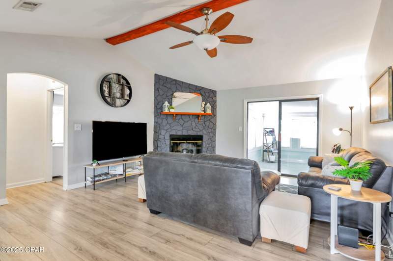 3 bedroom SingleFamilyResidence at 118 Lakeside Circle, Lakeside Villas, Panama City Beach — photo 5