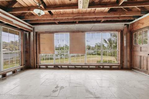 1803 E 9th Street, Lynn Haven FL - photo 6 of 21