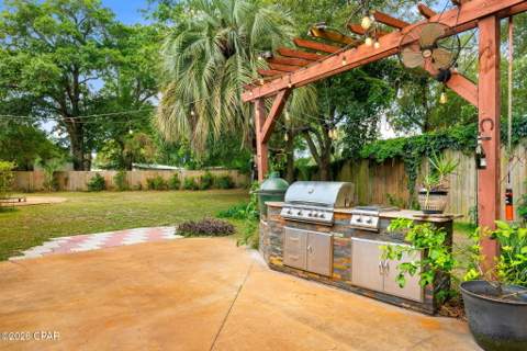 1305 Ware Drive, Panama City FL - photo 15 of 48