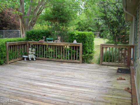 2549 Woods View Drive, Marianna FL - photo 6 of 32