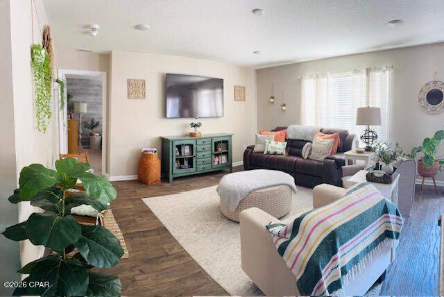 5 bedroom SingleFamilyResidence at 117 Merrion Road, Fanning Bayou, Southport — photo 2