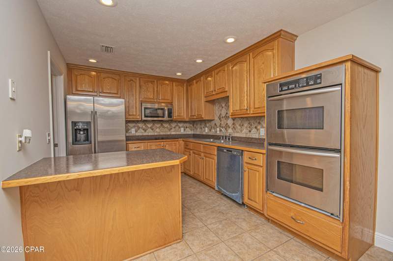 3 bedroom SingleFamilyResidence at 2121 Angora Drive, Sunny Hills Unit 19, Chipley — photo 4