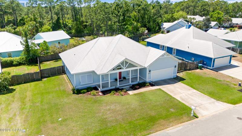 4 bedroom SingleFamilyResidence at 12227 Lyndell Plantation Drive, Lyndell Plantation, Panama City Beach — photo 2