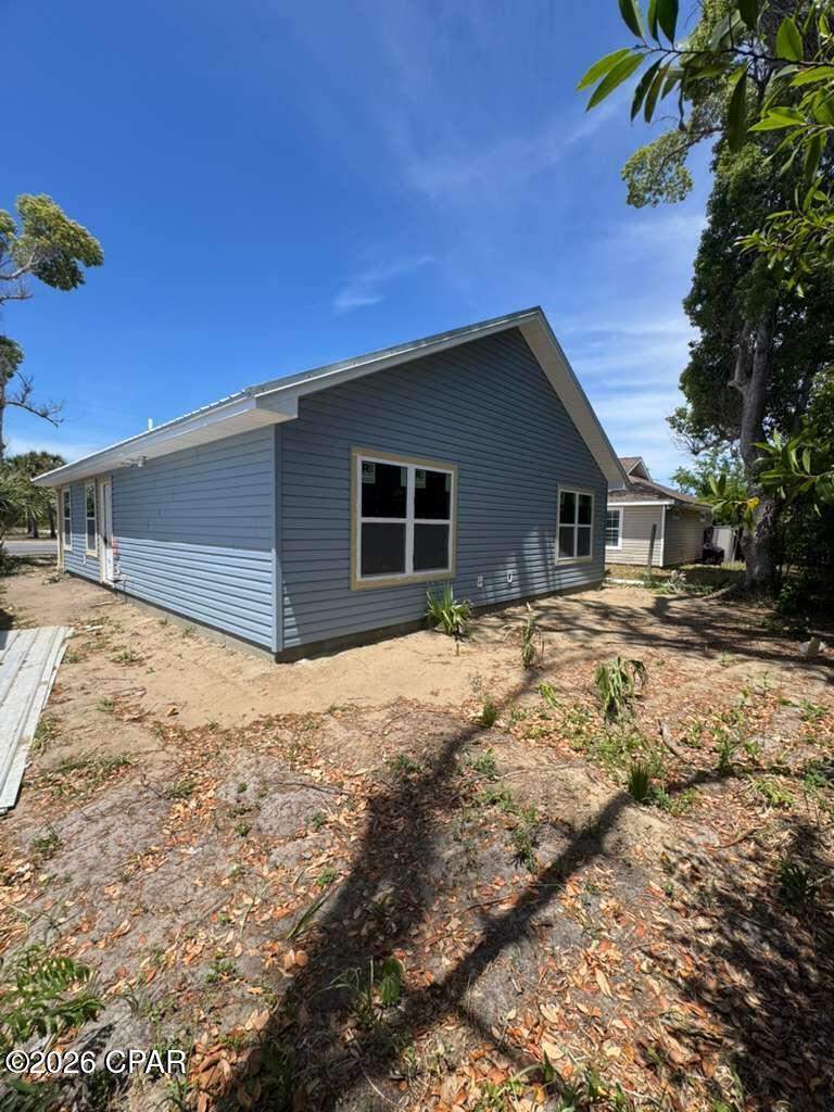 3 bedroom Attached at 706 School Avenue, Springfield, Panama City — photo 5