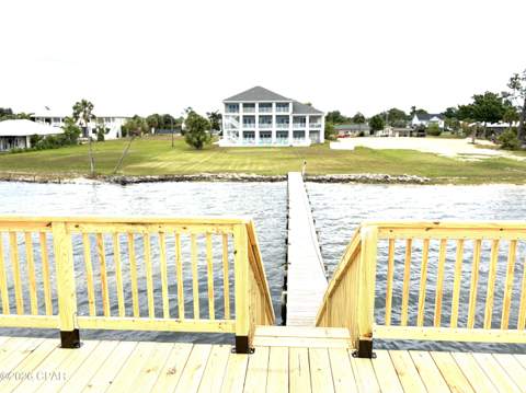 212 Montana Avenue, Lynn Haven FL - photo 11 of 79