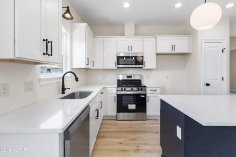 225 W 13th Street, Panama City FL - photo 16 of 31
