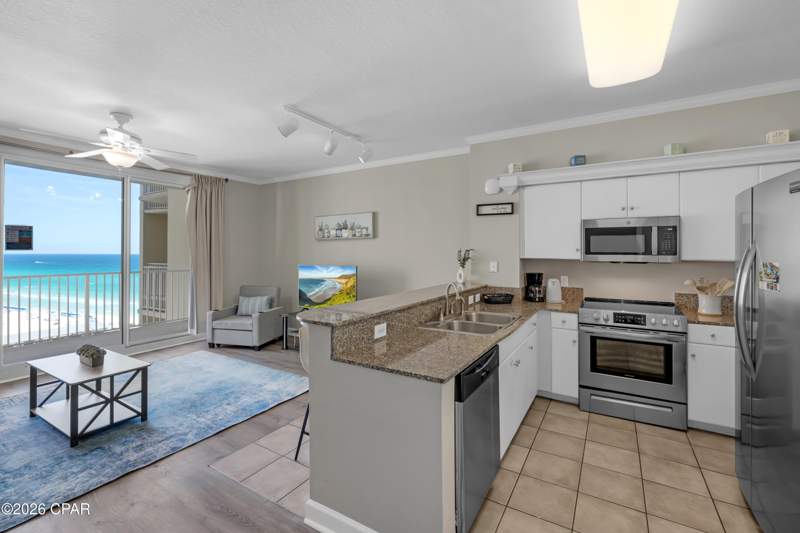 2 bedroom Condominium at 9900 S Thomas Drive 1104, Shores Of Panama, Panama City Beach — photo 2