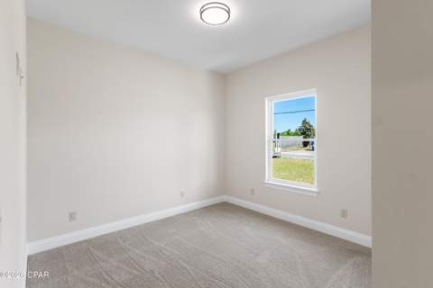 229 W 13th Street, Panama City FL - photo 10 of 31