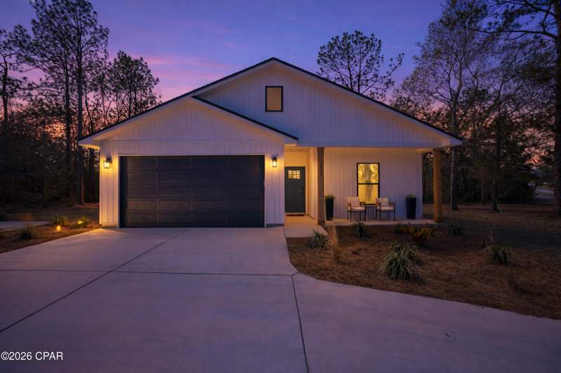 3 bedroom SingleFamilyResidence at 1990 Ambassador Court Lot 8, Sunny Hills Unit 19, Chipley — photo 2