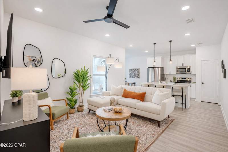 3 bedroom SingleFamilyResidence at 1990 Ambassador Court Lot 8, Sunny Hills Unit 19, Chipley — photo 4