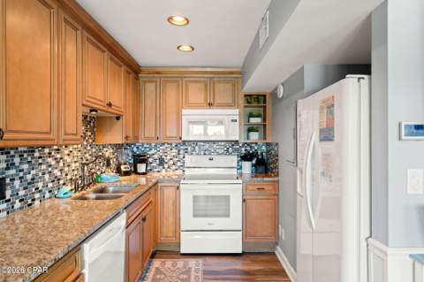 5717 Thomas Drive C140, Panama City Beach FL - photo 18 of 39