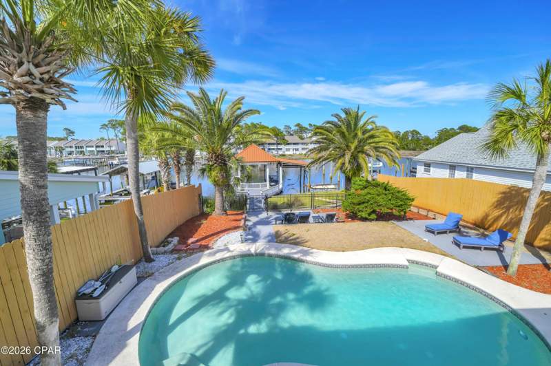 5 bedroom SingleFamilyResidence at 8120 S Lagoon Drive, Silver Sands Unit 1, Panama City — photo 2