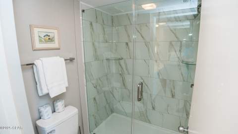 7205 Thomas Drive E904, Panama City Beach FL - photo 10 of 20