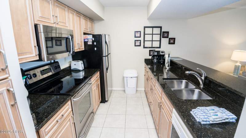 2 bedroom Condominium at 7205 Thomas Drive E904, Dunes Of Panama Phase V, Panama City Beach — photo 3