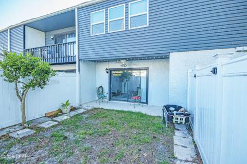 7125 N Lagoon Drive D, Panama City Beach FL - photo 12 of 35