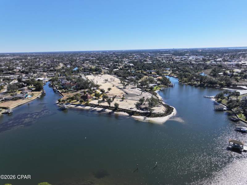 5 bedroom SingleFamilyResidence at 2913 W 27th Court, Kings Point, Panama City — photo 5