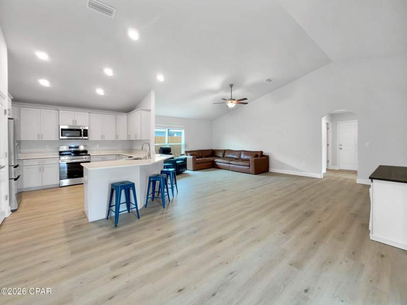 3 bedroom SingleFamilyResidence at 11711 Poston Road, Sunrise at East Bay, Panama City — photo 4