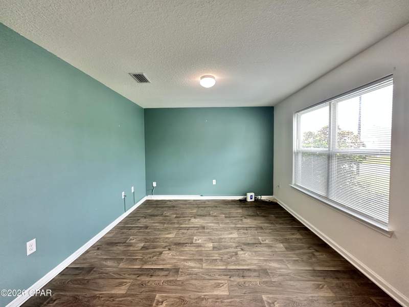 5 bedroom SingleFamilyResidence at 109 Merrion Road, Fanning Bayou, Panama City — photo 3