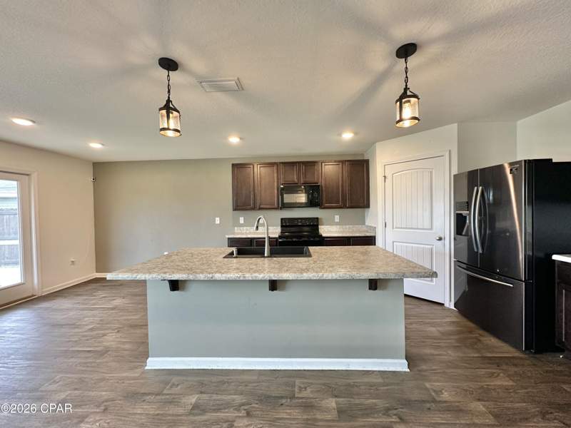 5 bedroom SingleFamilyResidence at 109 Merrion Road, Fanning Bayou, Panama City — photo 5