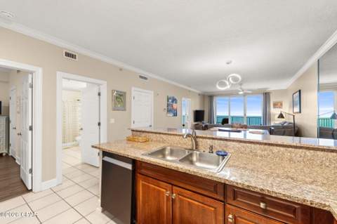 10519 Front Beach Road 1602B, Panama City Beach FL - photo 16 of 39