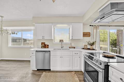 4338 Schooner Lane, Lynn Haven FL - photo 7 of 42