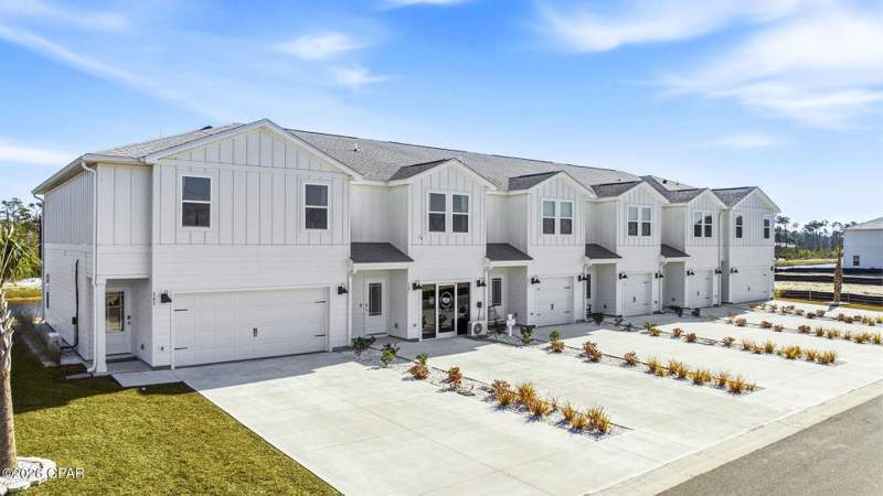 4 bedroom Attached at 355 Sea Tern Lane, Windmark, Port St Joe — photo 4