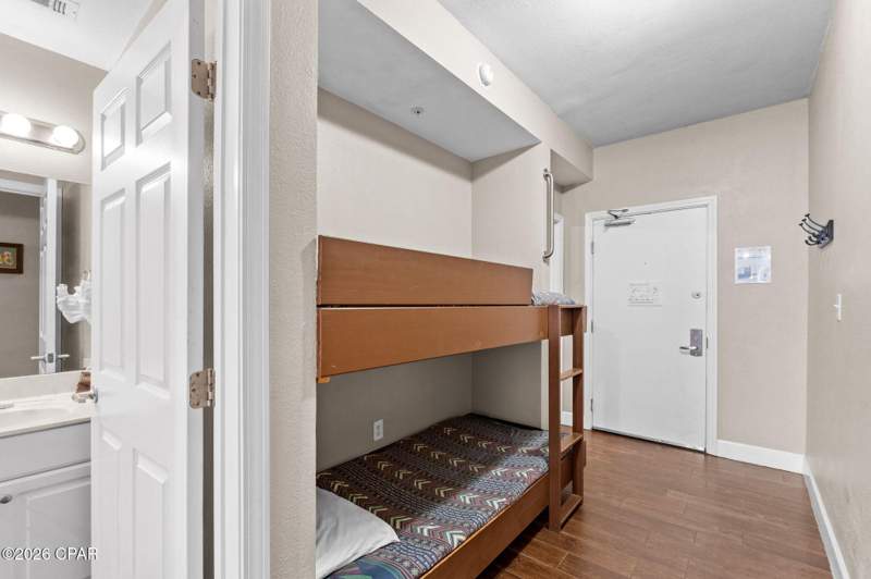 1 bedroom Condominium at 16819 Front Beach Road 903, Tidewater Beach Phase I, Panama City Beach — photo 3