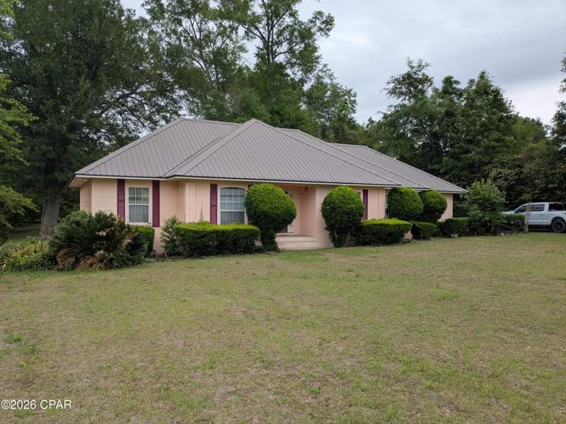 3 bedroom SingleFamilyResidence at 4710 The Oaks Drive, North Oaks, Marianna — photo 2