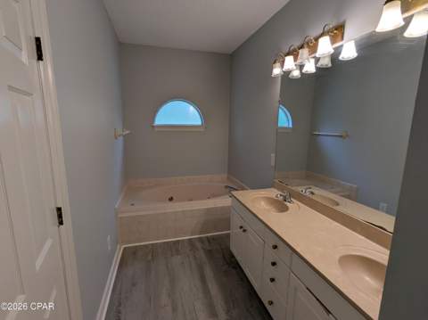 4710 The Oaks Drive, Marianna FL - photo 22 of 28