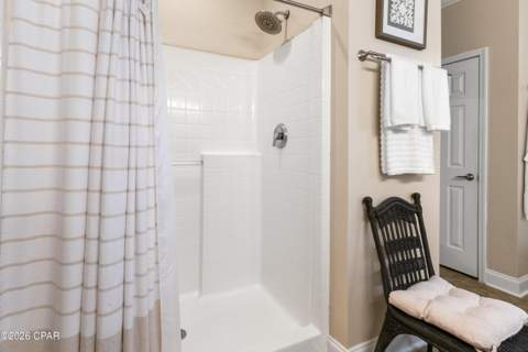 2672 Lakeview Circle, Alford FL - photo 13 of 91