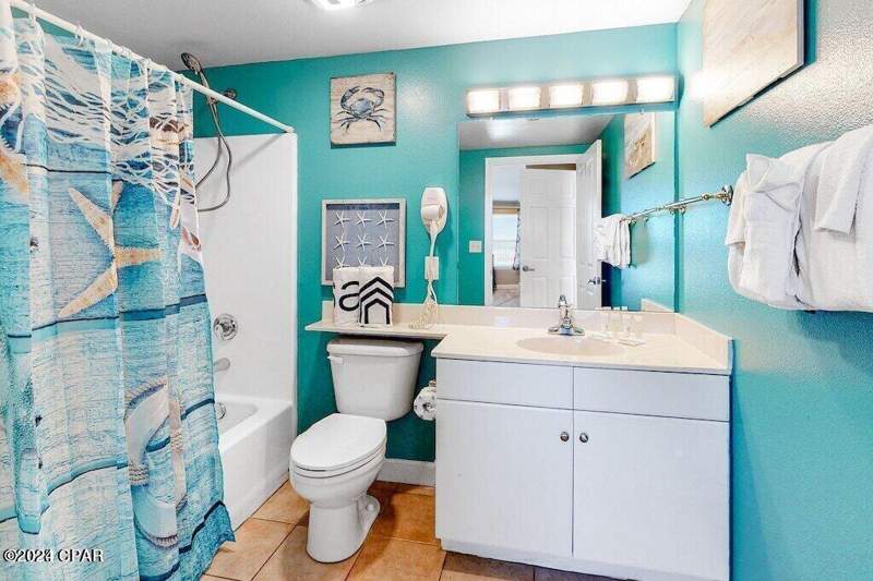 2 bedroom Condominium at 9900 S Thomas Drive 1715, Shores Of Panama, Panama City — photo 2