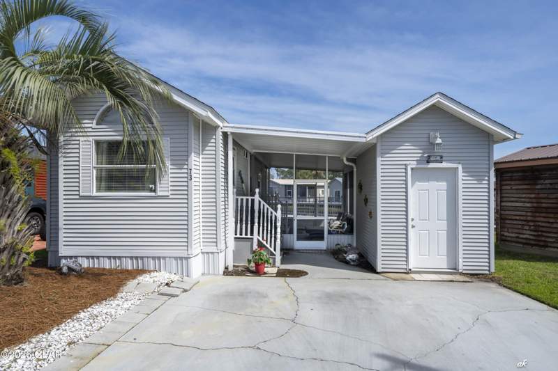 1 bedroom ManufacturedHome at 1219 Thomas Drive 73, Emerald Pointe Resort, Panama City Beach — photo 3
