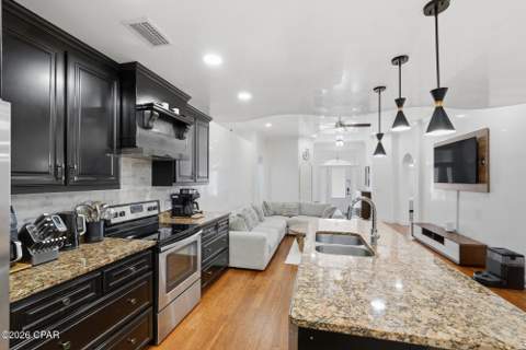 22519 Lakeview Drive, Panama City Beach FL - photo 12 of 40