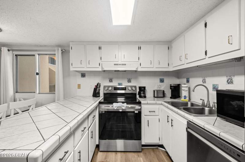 2 bedroom Condominium at 23223 Front Beach Road A1-701, Pinnacle Port Phase 1-A, Panama City Beach — photo 5