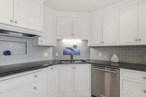 1600 Marina Bay Drive 301, Panama City FL - photo 11 of 66