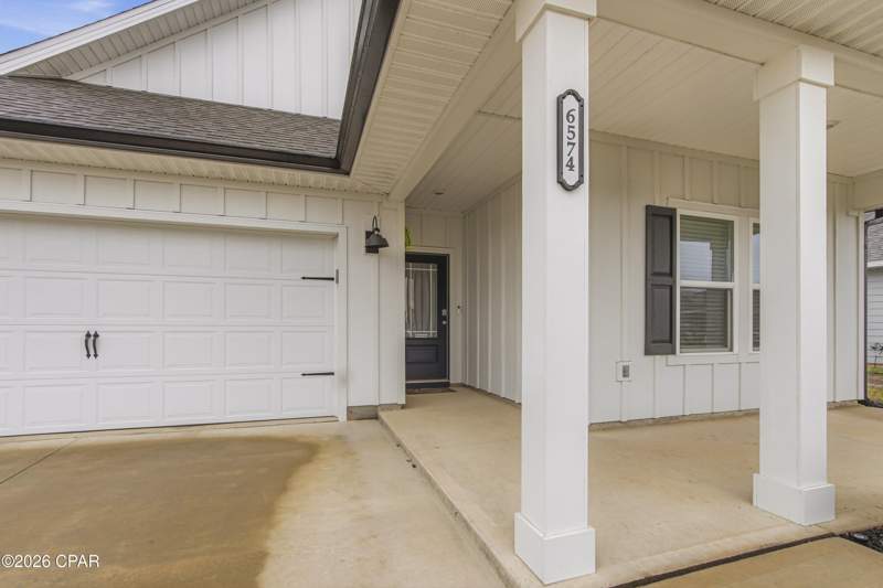 5 bedroom SingleFamilyResidence at 6574 Weems Way, Liberty, Panama City — photo 4