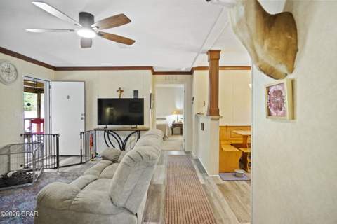 946 Fargo Drive, Alford FL - photo 10 of 42