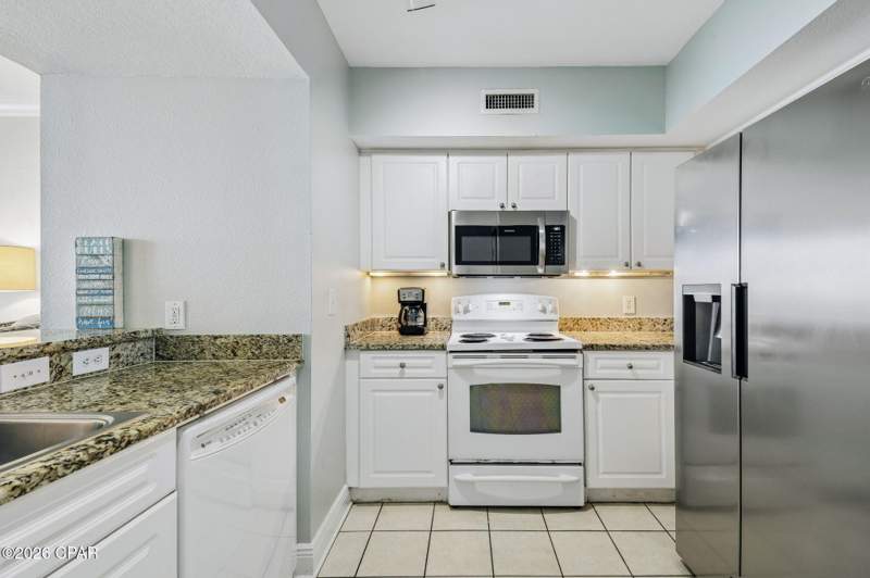1 bedroom Condominium at 14701 Front Beach Road 1526, Emerald Beach Resort, Panama City Beach — photo 4