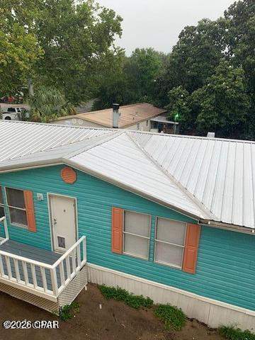 3 bedroom ManufacturedHome at 240 14th Street, Laguna Beach, Panama City Beach — photo 2