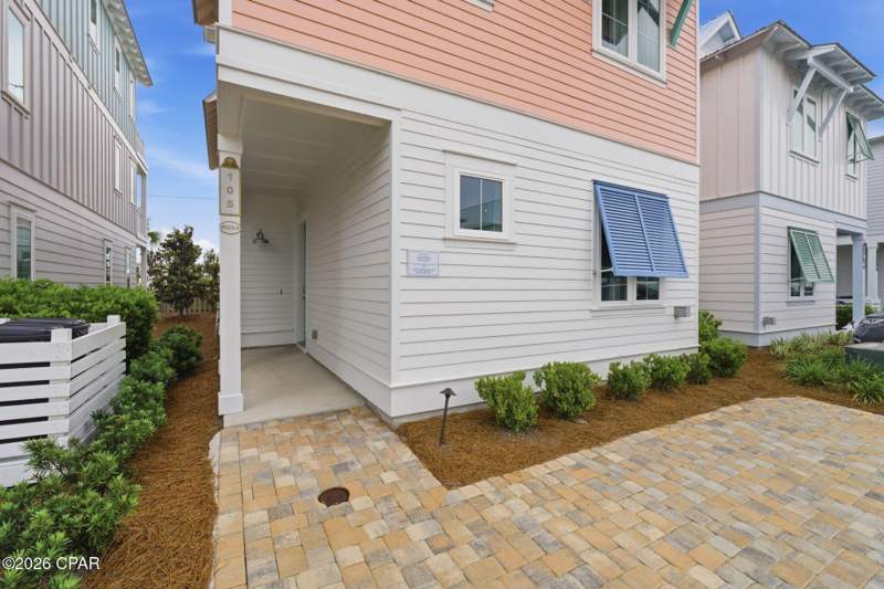 5 bedroom SingleFamilyResidence at 105 Paradise Found Circle, Margaritaville Cottages, Panama City Beach — photo 2