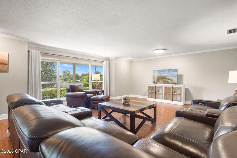 4 bedroom SingleFamilyResidence at 16400 Castile Avenue, Diamond Head-Lakeside, Panama City Beach — photo 3