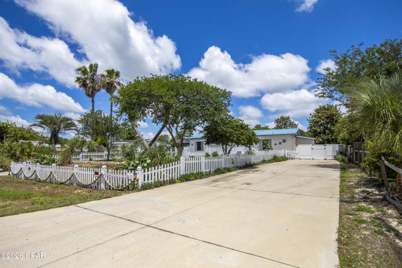 3 bedroom ManufacturedHome at 768 Westwood Beach Circle, Inlet Beach Heights, Panama City Beach — photo 4
