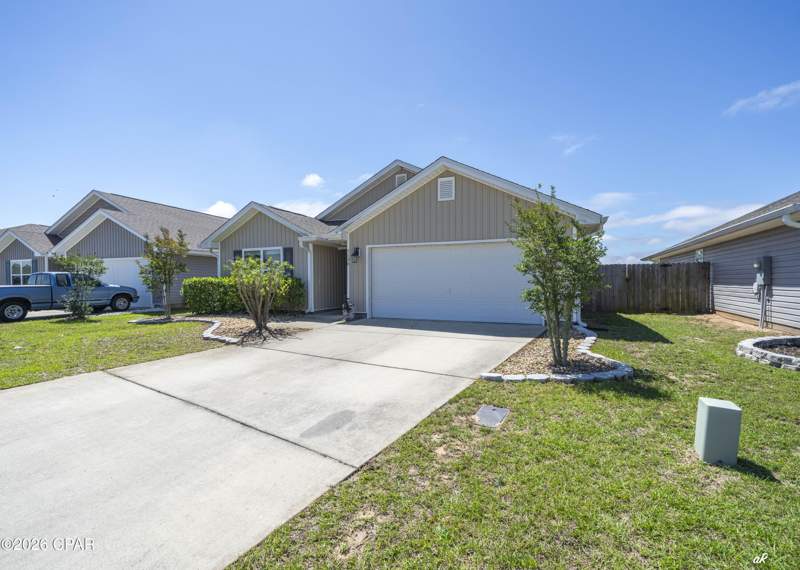 4 bedroom SingleFamilyResidence at 7138 Hatteras Boulevard, Olde Towne Village, Panama City — photo 3