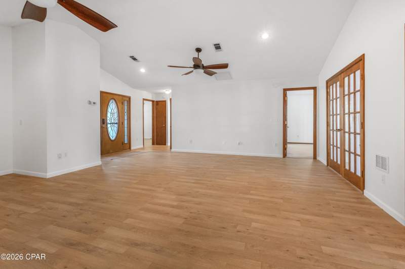 3 bedroom SingleFamilyResidence at 9927 Bedgood Road, Burnt Mill Creek, Southport — photo 4
