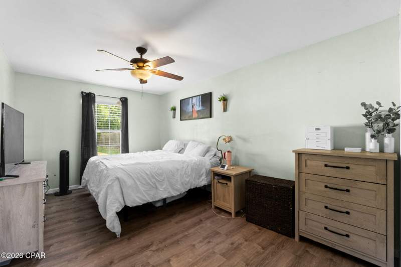 3 bedroom SingleFamilyResidence at 6625 Boat Race Road, Pine Woods Add., Panama City — photo 5