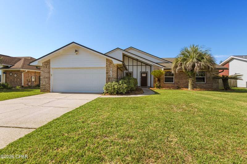 4 bedroom SingleFamilyResidence at 1623 Santa Anita Drive, Derby Woods 2nd Add, Lynn Haven — photo 4