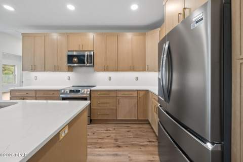 918 Laurel Oak Lane, Panama City FL - photo 10 of 31