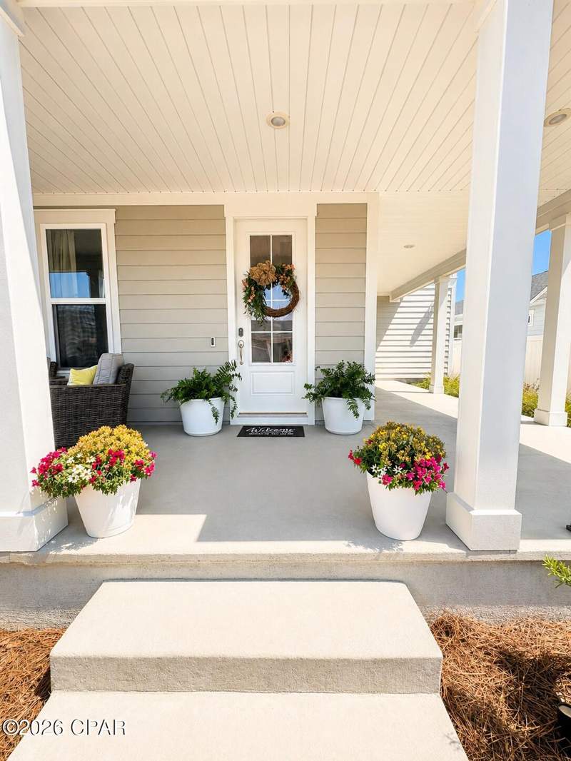 4 bedroom SingleFamilyResidence at 2204 Penny Royal Street, Sweetbay, Panama City — photo 2